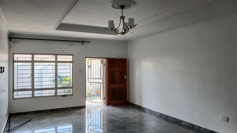 SILVEREST RENT SEMI-DETACHED FLAT BEHIND ZAMBEEF