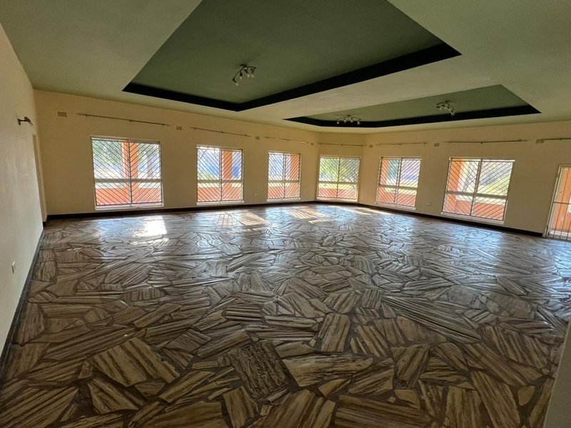 Beautiful 4 bedrooms standalone house in Lilayi