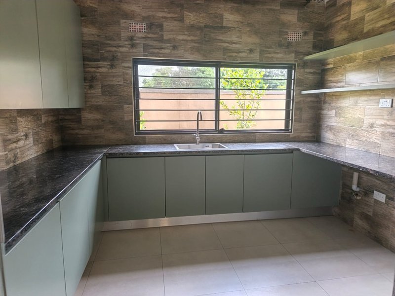 MAIN STREET|THREE (3) BED STANDALONE HOUSE 🏡|RENT|$2,000