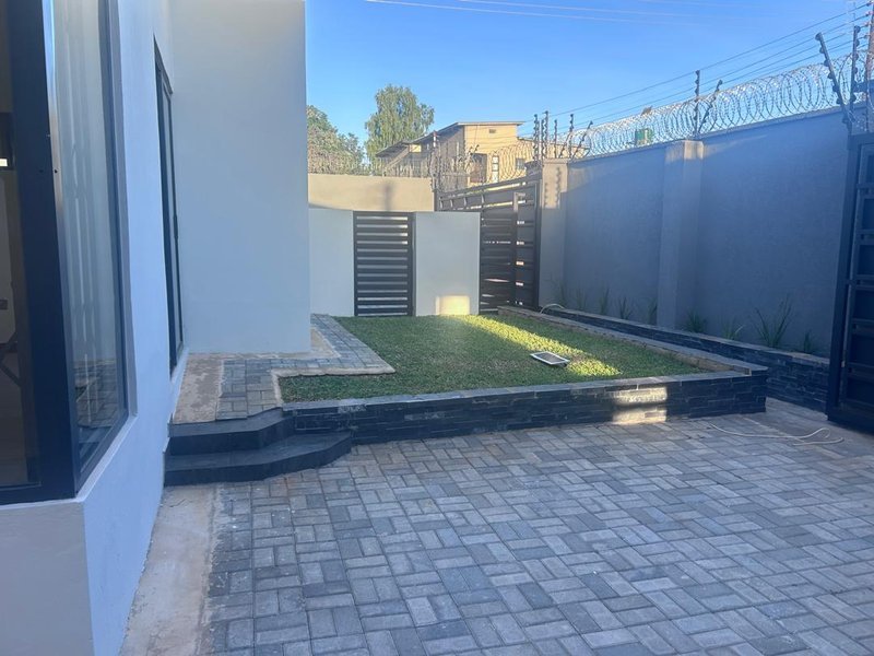IBEX HILL NEAR MEMORIAL|NEWLY BUILT ONE BED (K10,000) & TWO BED (K15,000)|RENT|BACK UP POWER& ØWN PRIVATE BACK