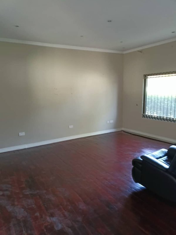 ROMA MAIN |FREE STAND 3*BED MSC TOWN HOUSE🏠|RENT|K22,000|AVAILABLE MAY 15