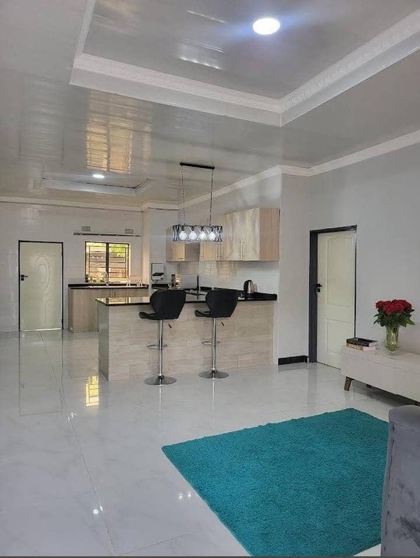 Beautiful 2 Semi-Detached House.