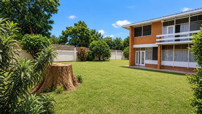 3bed 1.5bath duplex