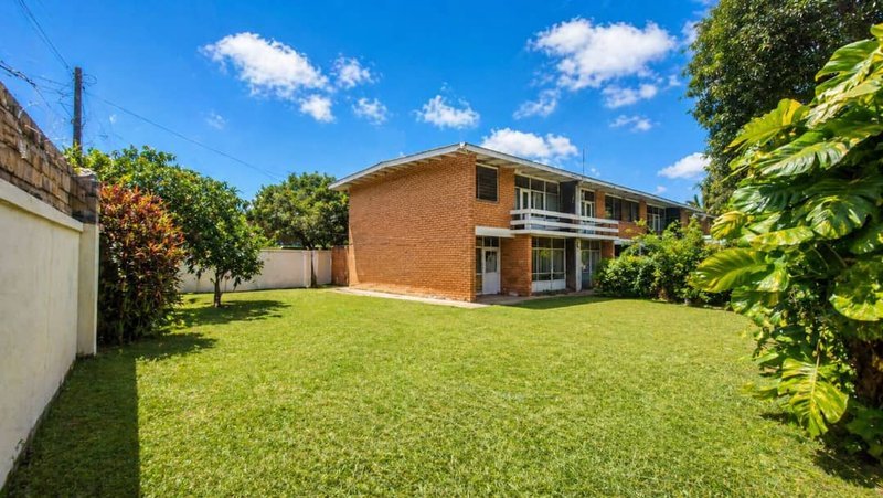 3bed 1.5bath duplex