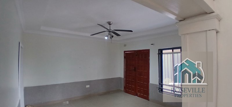 4 bedroom vacant stand alone house