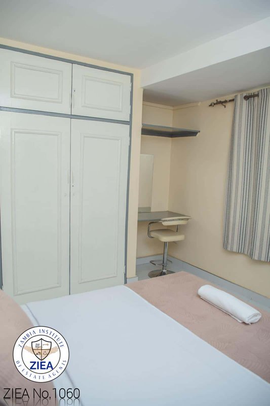 fully furnished 2-bedroom in PHI