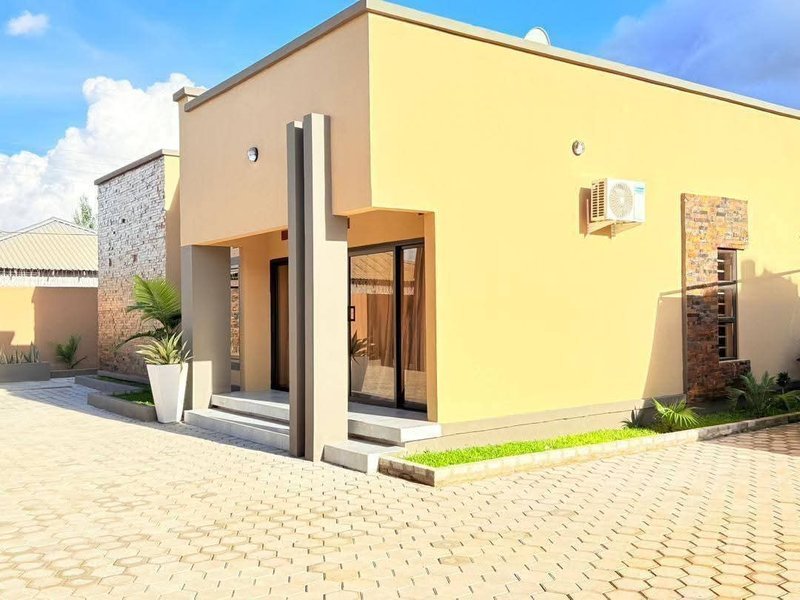 Chalala Near PS mall| 2 bedroom flats | For Rent | K12,000 |