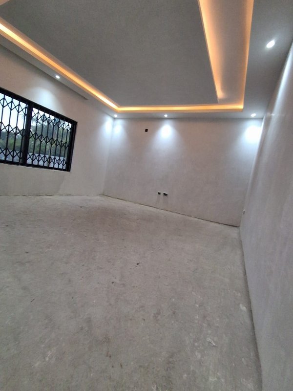 CHIFWEMA AREA | INCOMPLETE FOUR (4) BED HOUSE & SWIMMING POOL| FOR SALE|K2.8m