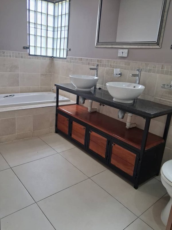 EKAYA ESTATE|EXECUTIVE STANDALONE 3*BED MSC HOUSE 🏡 PLUS A STUDY|RENT|$2,500