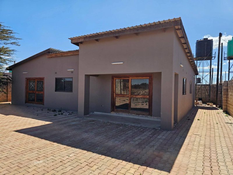 CHALALA SHATUMBU|NEWLY BUILT THREE (3) BED STANDALONE HOUSE 🏡|RENT|K15,000
