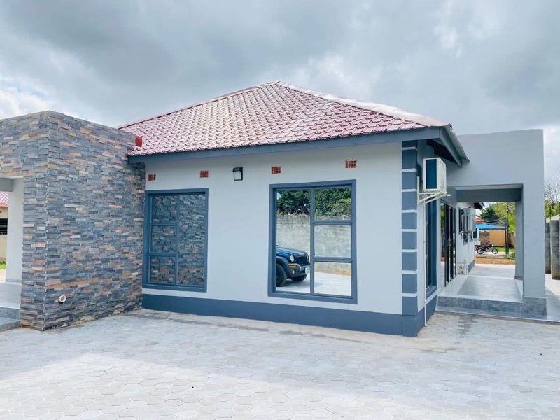Kabulonga| 3-Bedroom Free Stand House |for Rent – Kabulonga (Gated Community of 4 Units)|$1,650