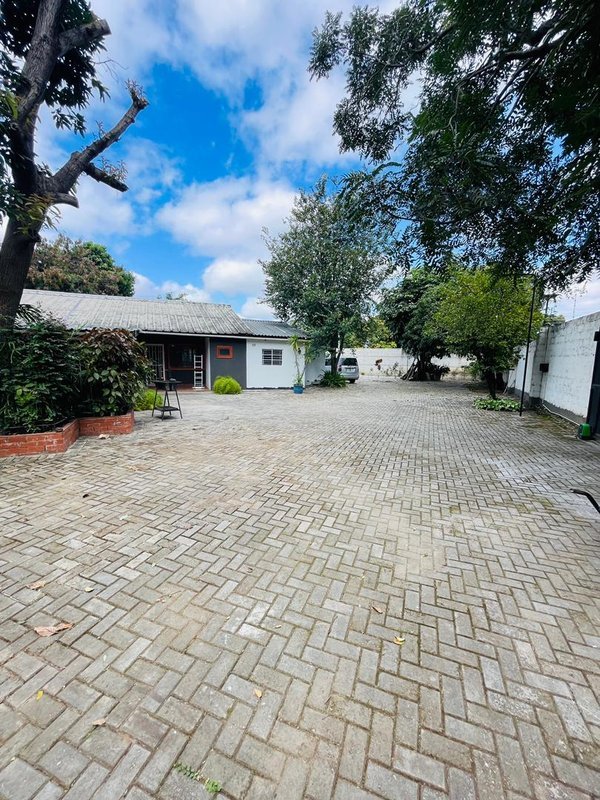 Olympia|Executive 5 bedroom 5 bathroom house|Rent|Commercial $2500|Residential $2,000.