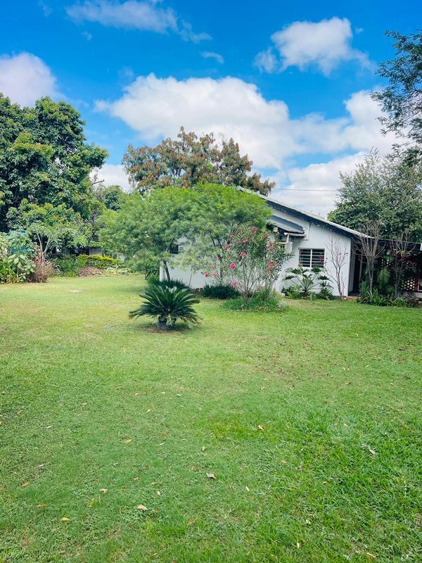 Olympia|Executive 5 bedroom 5 bathroom house|Rent|Commercial $2500|Residential $2,000.