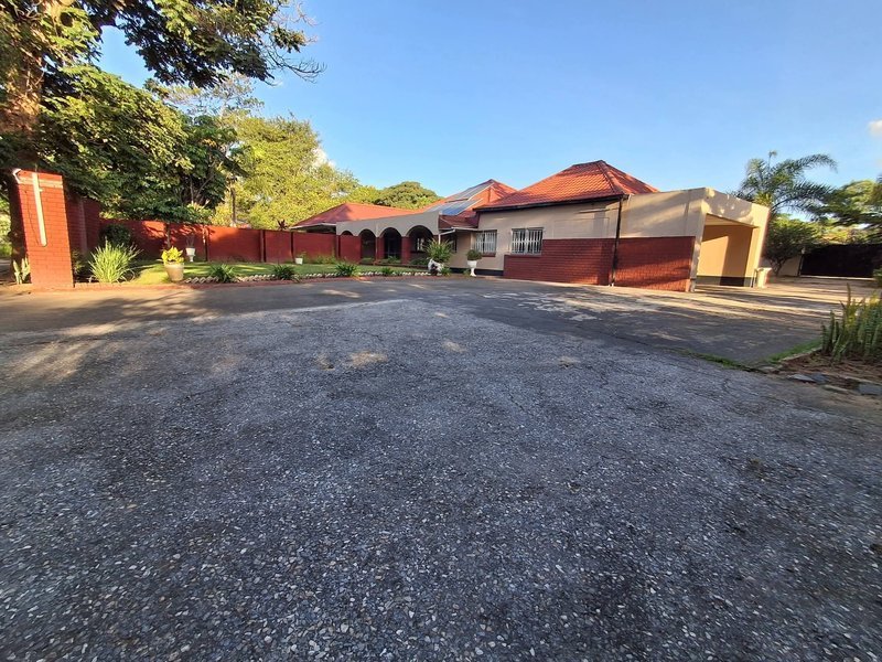 LONGACRES|STANDALONE FIVE (5) BEDROOM 🏡 |FOUR (4) BATHS|RENT|WITH WORKERS QUARTERS| $4,500📌COMMERCIAL USE ONLY
