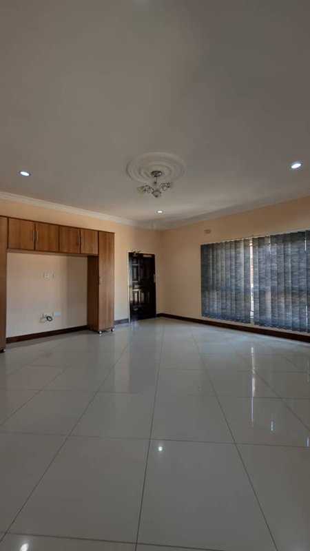 RENT:SALAMA PARK 3 BEDROOMED STAND ALONE HOUSE WITH ALL BEDROOMS SELF-CONTAINED+ 1 BEDROOMED COTTAGE