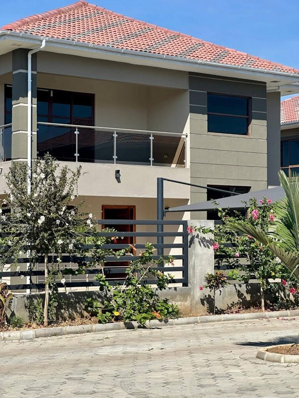 3bed 2.5bath apartments