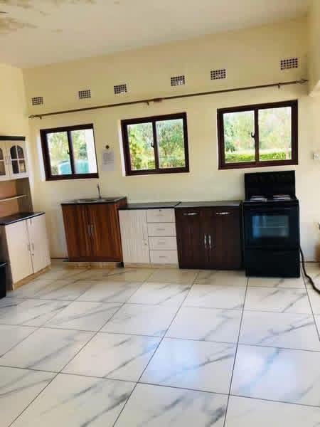 Bed spaces for Rent in chalala