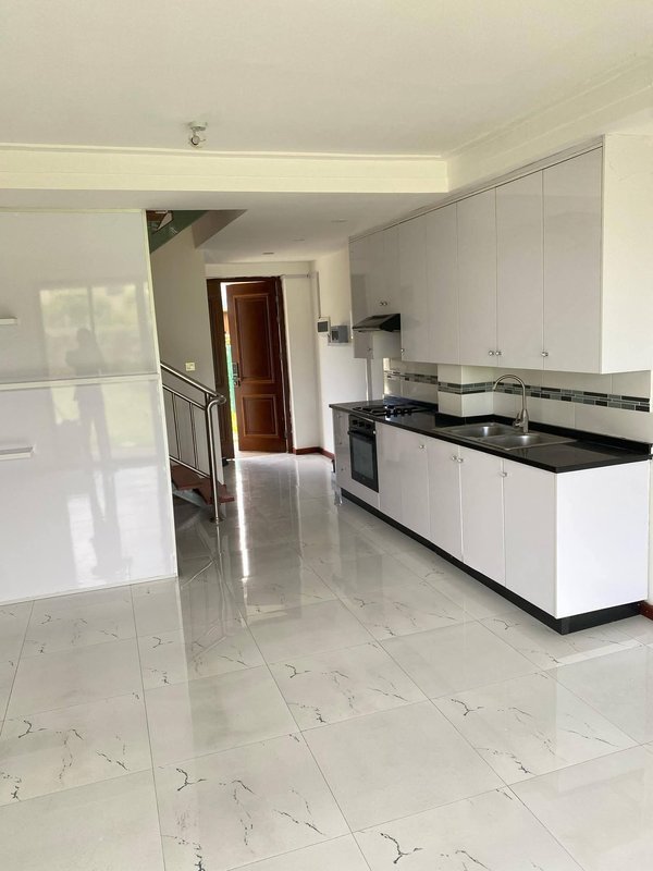 KINGSLAND CITY|2*BED|UNFURNISHED DUPLEX APARTMENT|WITH BACK-UP POWER|RENT|K17,000