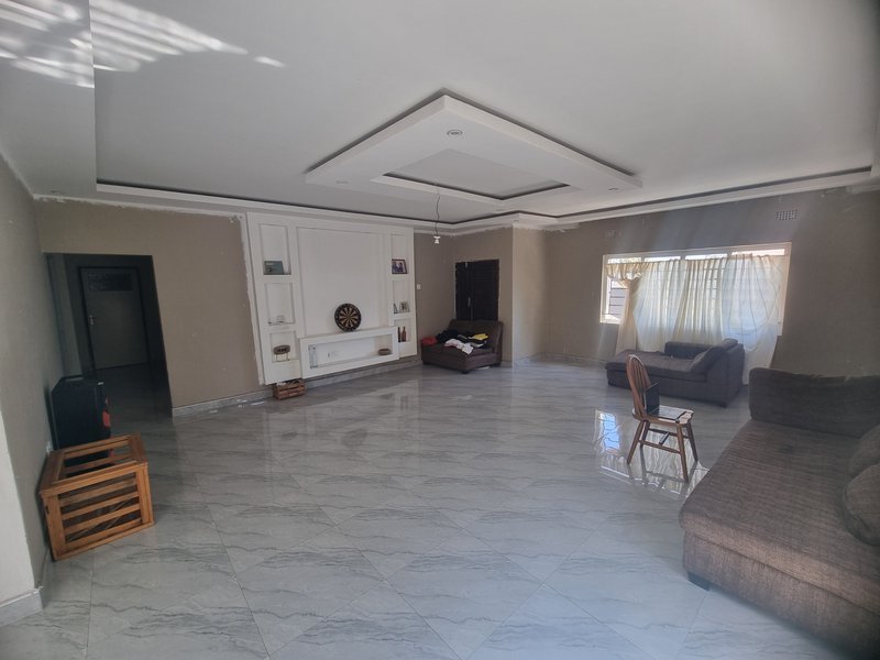 3bed 2.5bath house(Reduced to go)