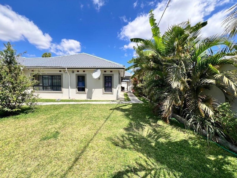 Luxury 4-Bed Standalone with Premium Finishes – Prime Location