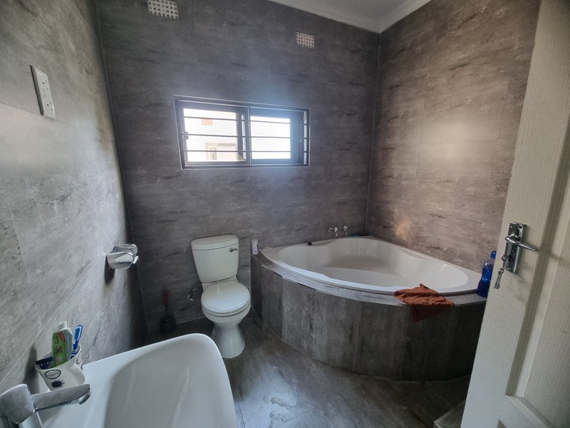2 by 2bed 2.5bath houses for sale