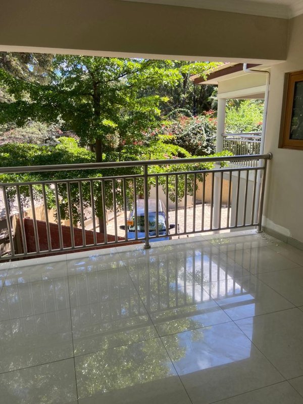 3bed 3bath apartment