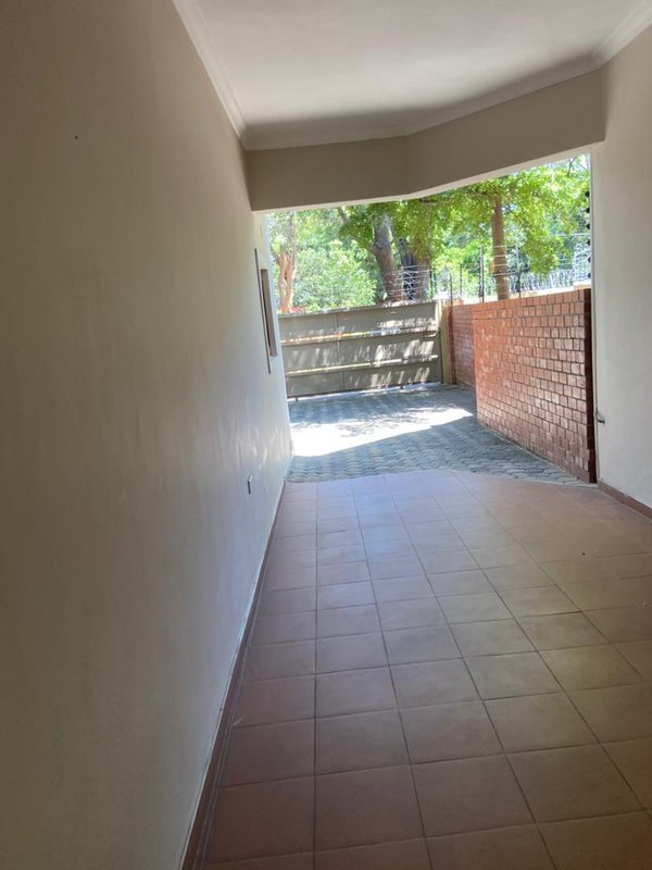 3bed 3bath apartment