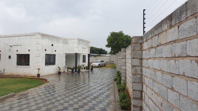 OFFICE SPACE 3-BEDROOM STANDALONE HOUSE FOR RENT - IBEX HILL OFF MAIN STREET NEAR CIDAZ HQ