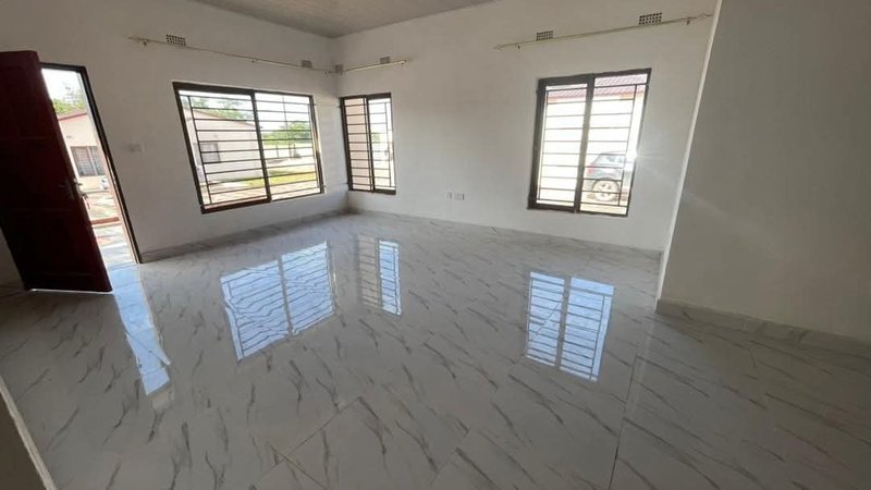 NEW KASAMA 3 BEDROOMED FLAT
