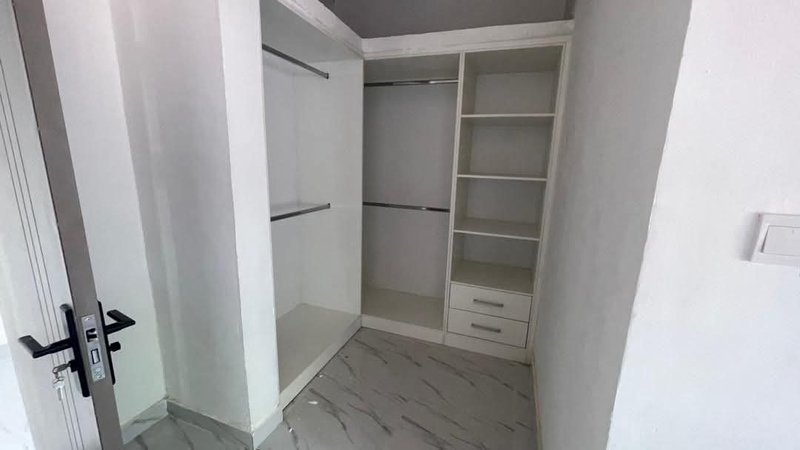NEW KASAMA 3 BEDROOMED FLAT