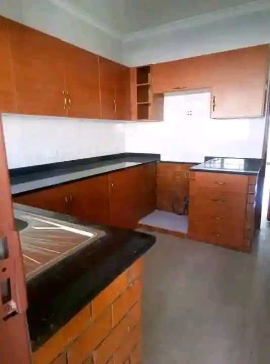 SILVEREST FLAT