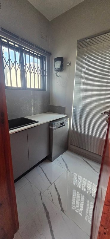 MEANWOOD KWAMWENA (PHASE 3) |NEWLY BUILT THREE (3) BED STANDALONE |FOR RENT|K15,000