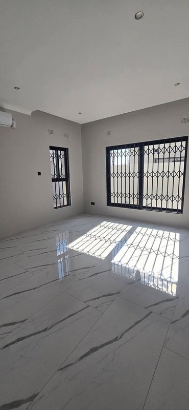MEANWOOD KWAMWENA (PHASE 3) |NEWLY BUILT THREE (3) BED STANDALONE |FOR RENT|K15,000