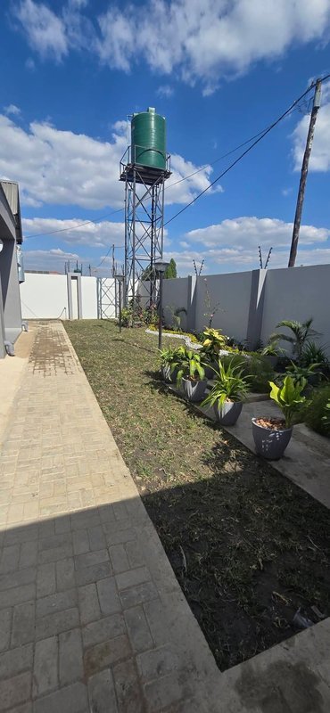 MEANWOOD KWAMWENA (PHASE 3) |NEWLY BUILT THREE (3) BED STANDALONE |FOR RENT|K15,000