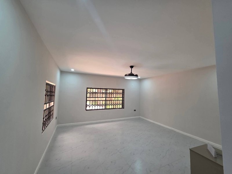 IBEX HILL NEAR EMBASSY|STANDALONE 4*BED DUPLEX 2*BED WITH A QUARTER|PLUS BACKUP_POWER🏡|RENT|BOTH RESIDENTIAL & COMMERICAL|K30,000 & K35,000 RESPECTIVELY