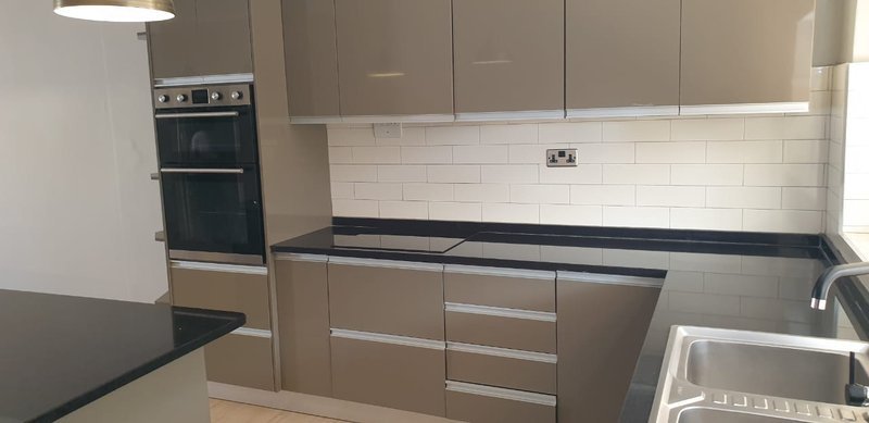 IBEX HILL| FREE STAND THREE (3) BEDROOM HOUSE🏠TWO BED ENSUITE|¥ARD ONLY TWO (2) UNITS|RENT|K20,000