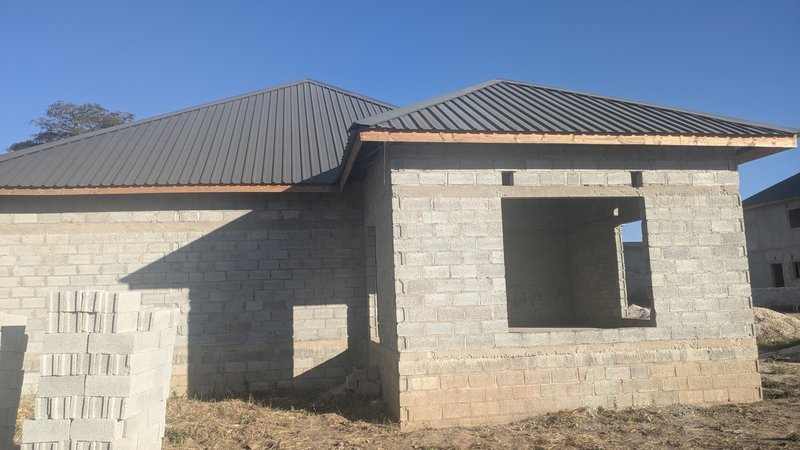 silverest property all bedrooms self-contained
