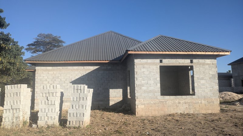 silverest property all bedrooms self-contained