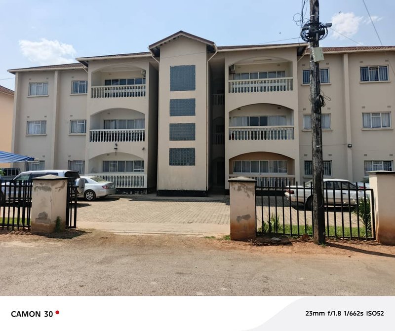 NAPSA Complex 3-Bedroom Flat for Sale