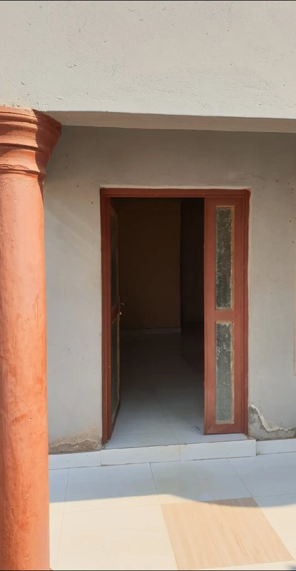 INSIDE ROOM FOR RENT IN OBAMA CHELSTONE