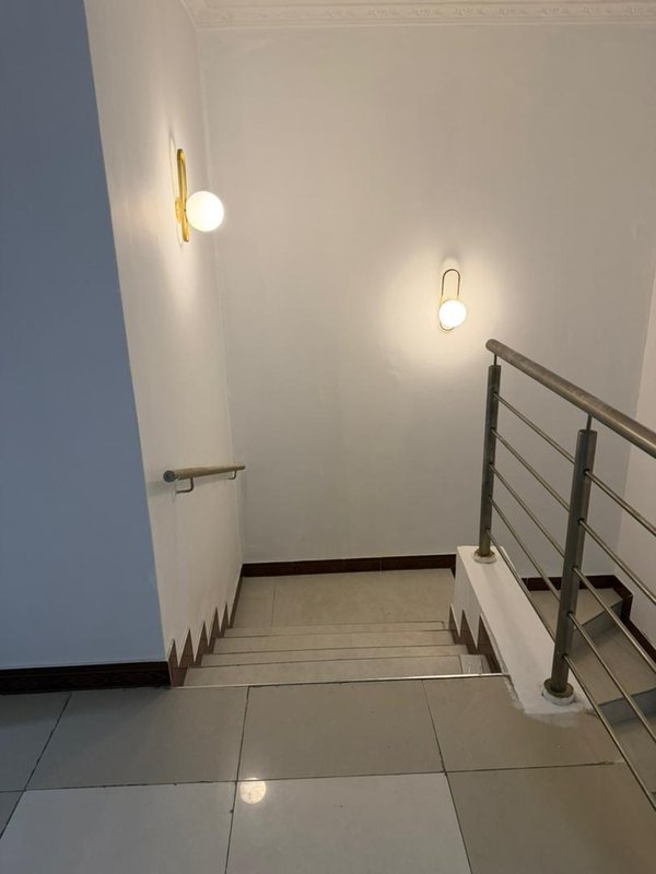 MAKENI|FREE STAND SPACIOUS MASSIONATE (FOUR) 4 BEDROOM HOUSE MSC| SHARED COMPLEX|RENT|K20,000