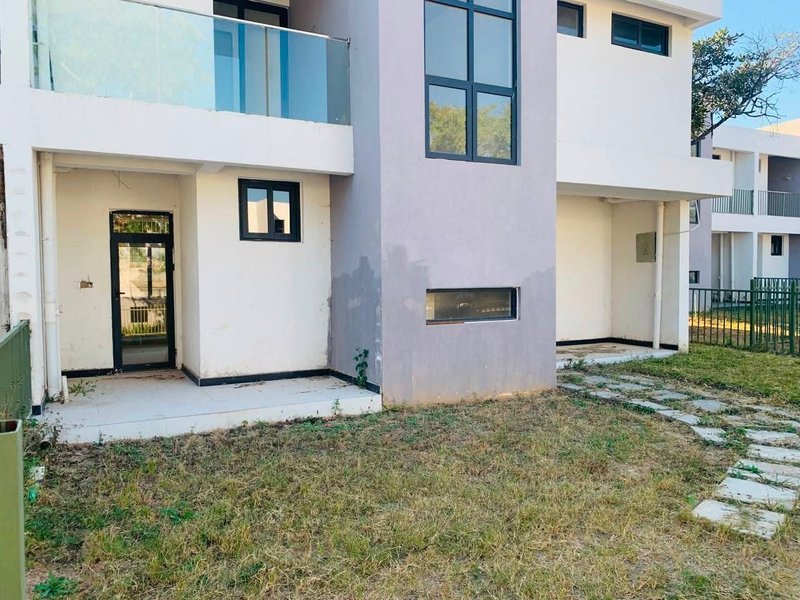 KINGSLAND CITY|NEWLY BUILT INCOMPLETE 3*BED DUPLEX WITH A POOL|SALE|$250,000