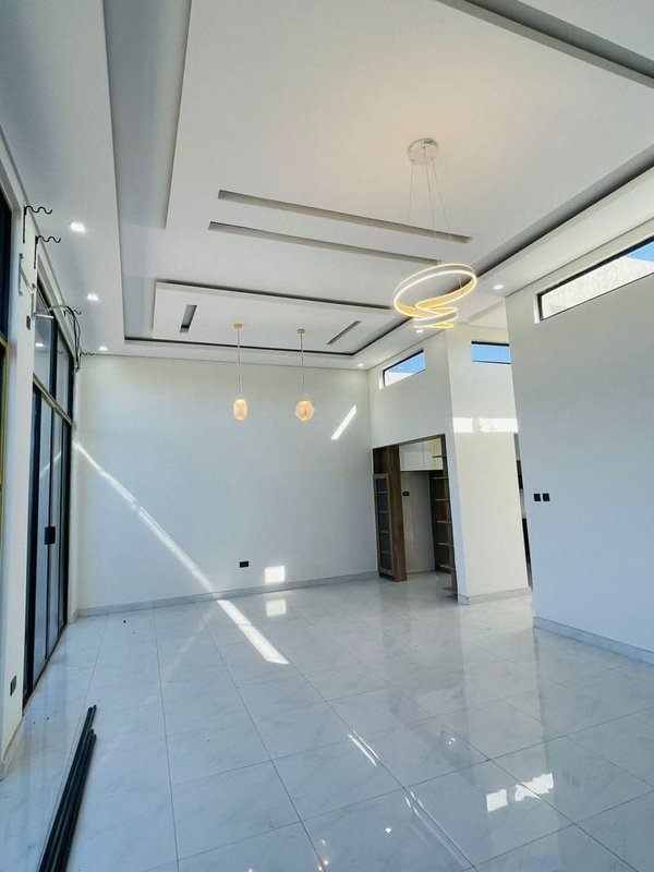 3bed 2bath apartment