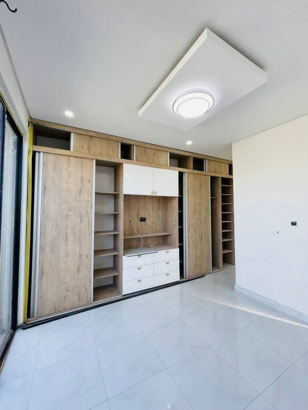 3bed 2bath apartment
