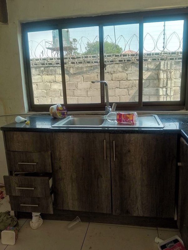 NEAT TWO BEDROOM FLAT FOR RENT BEHIND HOLY CROSS CHALALA