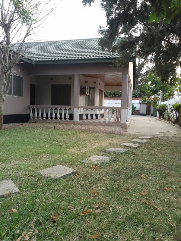 5 Bedroom Standalone House