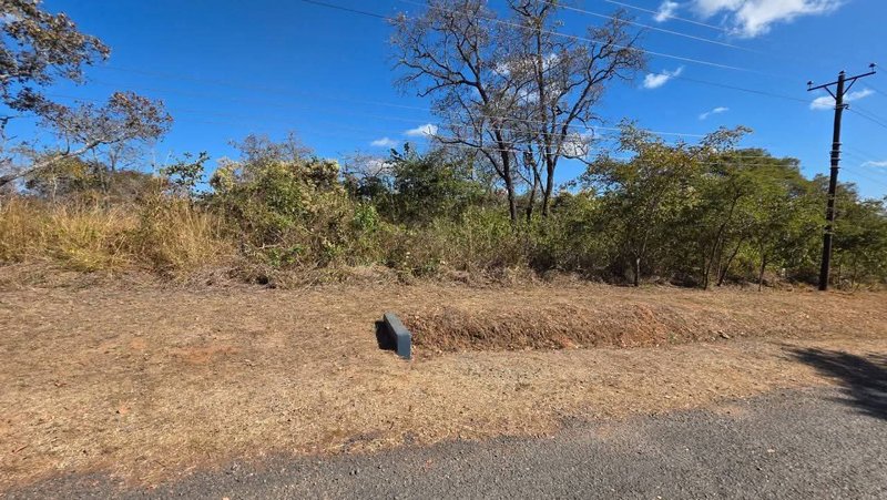 MUKAMUNYA|LAND FOR SALE|2.5 ACRE LAND EXT |AREA MUKAMUNYA (MONKEY POOLS/ GLYNVIEW) NEW KASAMA|SALE PRICE|K3M