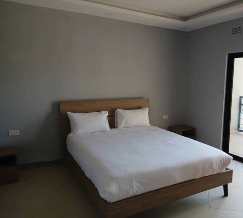 4 Bedroom Apartment