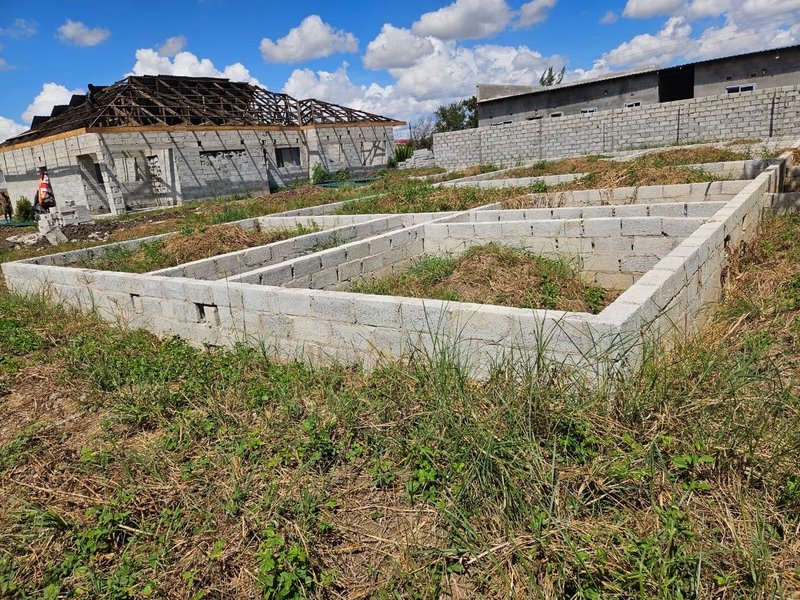 PLOT FOR SALE