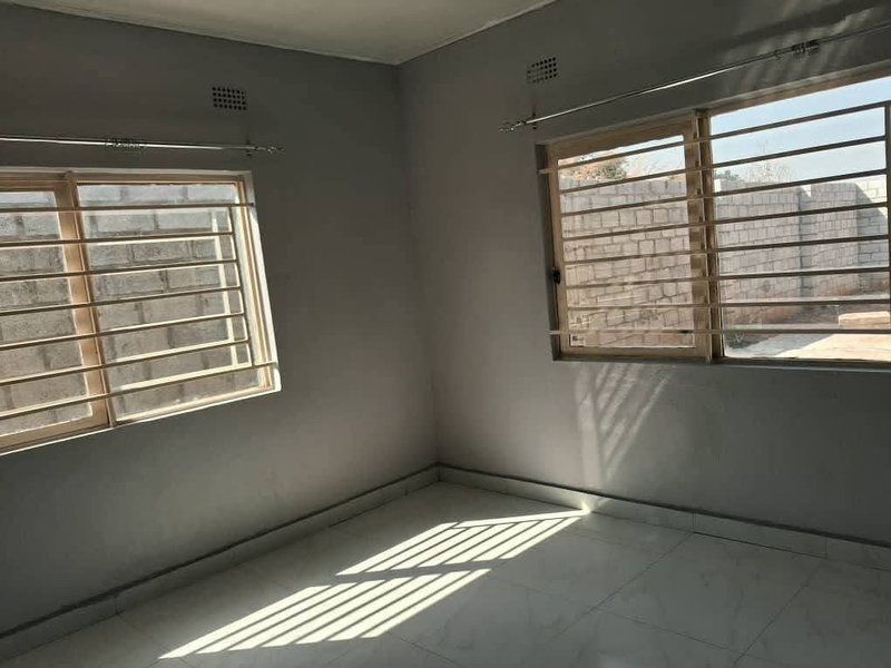 MAKENI NEAR ORIENTATIONAL QUARRY|NEWLY BUILT|2BEDROOM WITH OWN PRIVATE YARD|RENT|K8,000